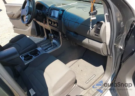 2006 Nissan Pathfinder S from USA, damaged, VIN 5N1AR18W96C624875